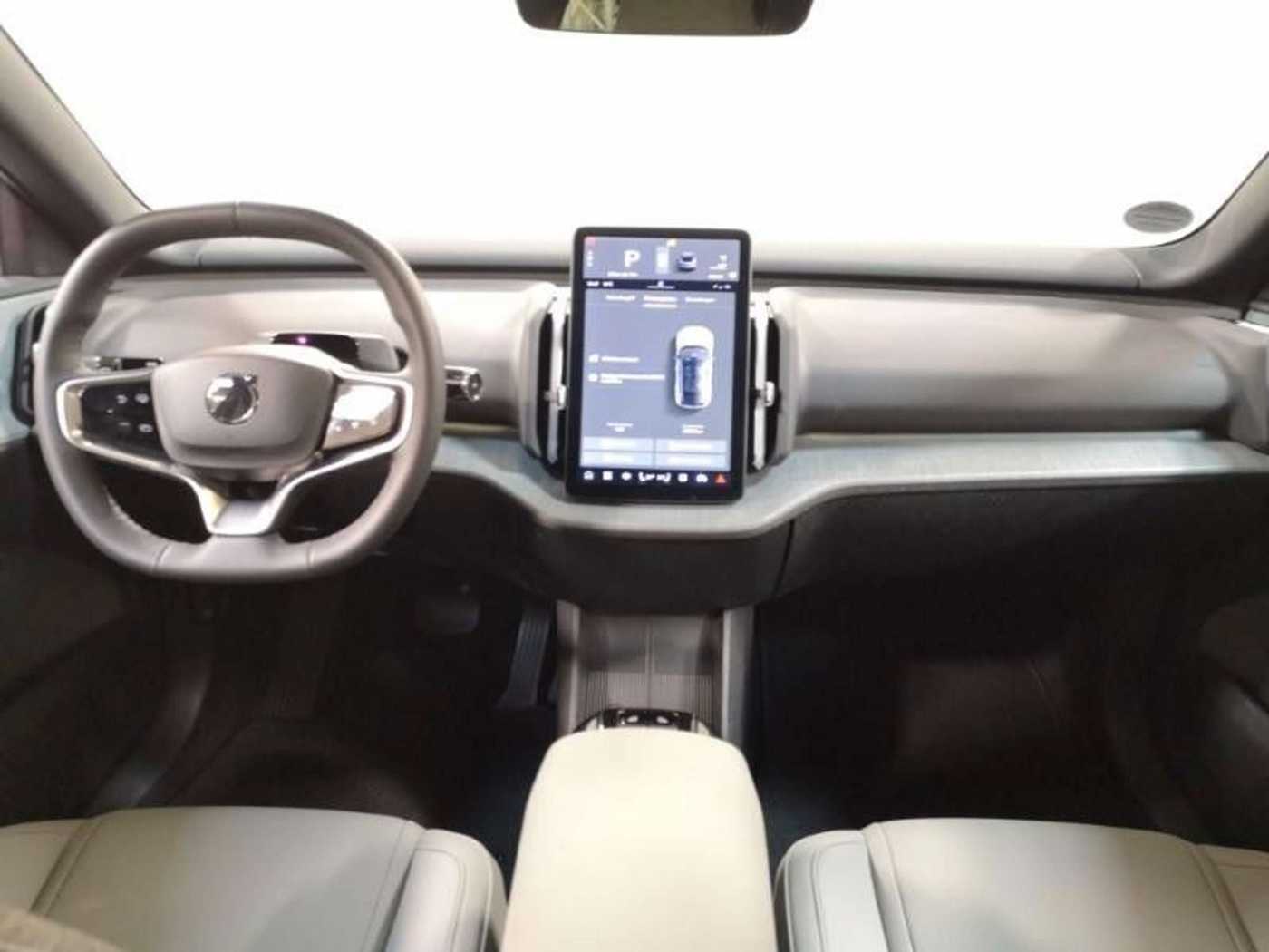 Volvo  Plus Pure Electric EXTENDED RANGE*SH*LH*20'