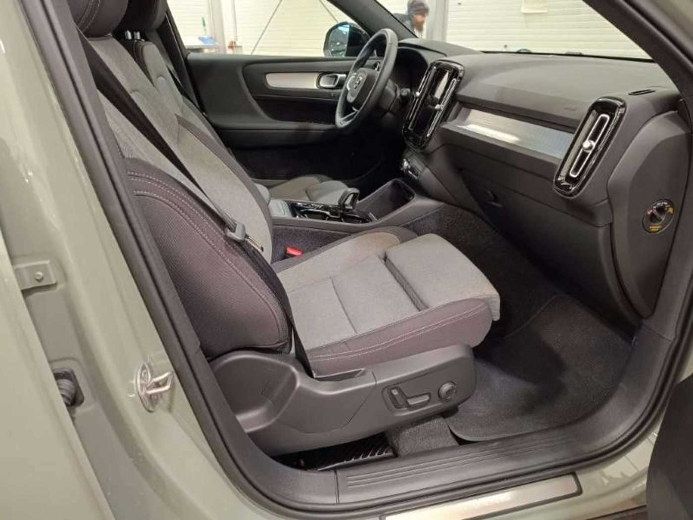 Volvo  Plus Dark*ACC*BLIS*PIXEL-LED*ALARM*AHK