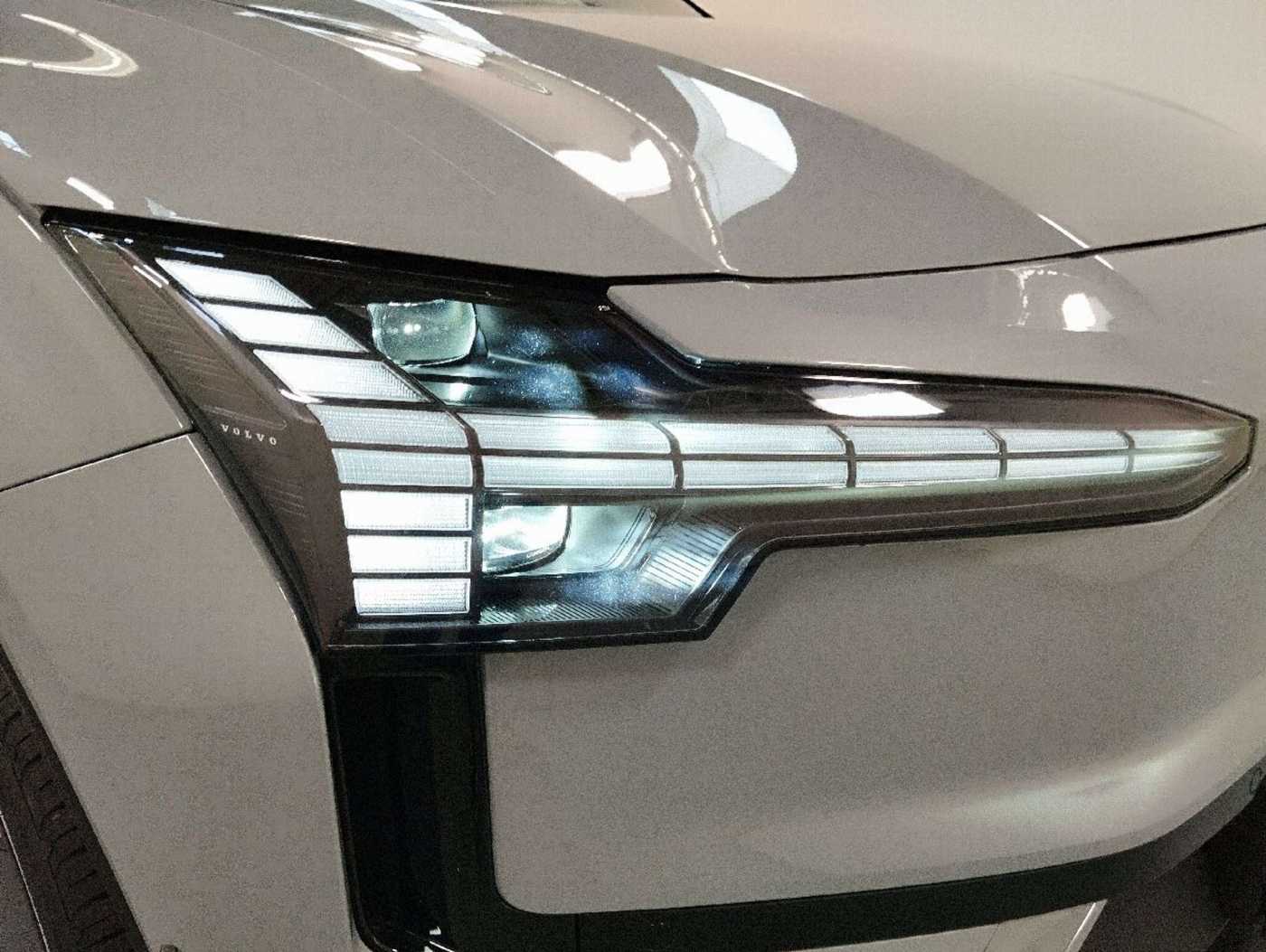Volvo  Ultra Twin AWD Performance Pure Electric*WP