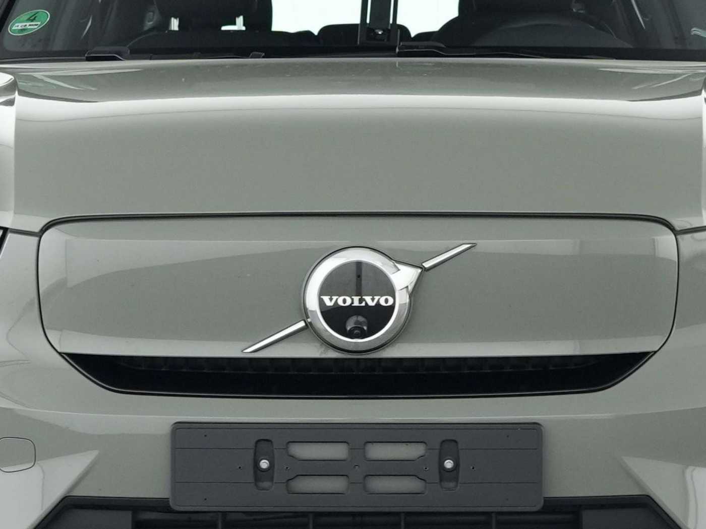Volvo  1st Edition Recharge Pure Electric AWD