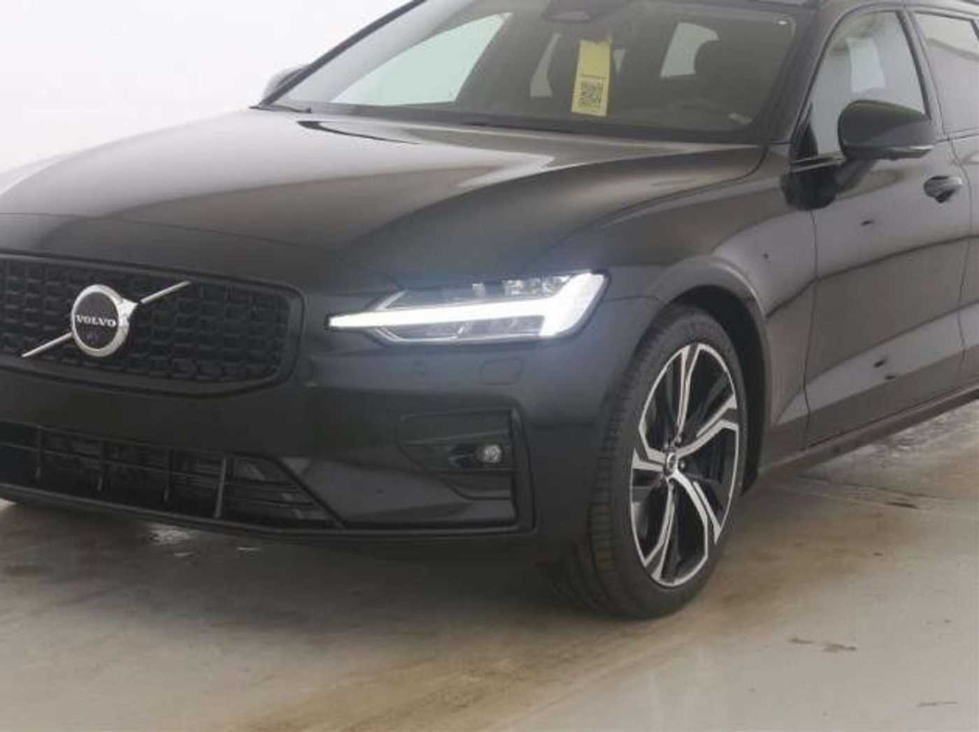 Volvo  Ultra Dark*360*BOWERS&WILINS*HUD*AHK*
