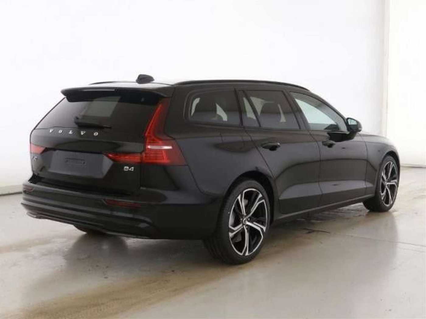 Volvo  Ultra Dark*360*BOWERS&WILINS*HUD*AHK*