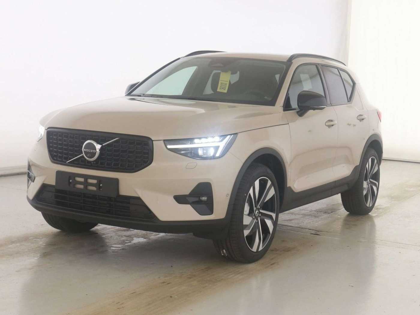 Volvo  Ultra Dark*LEDER*360°*ACC*BLIS*PIXEL-LED