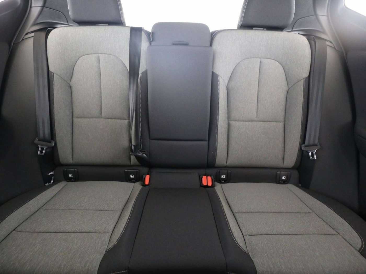 Volvo  Plus Dark*ACC*BLIS*PANODACH*360°PIXEL*0,99%