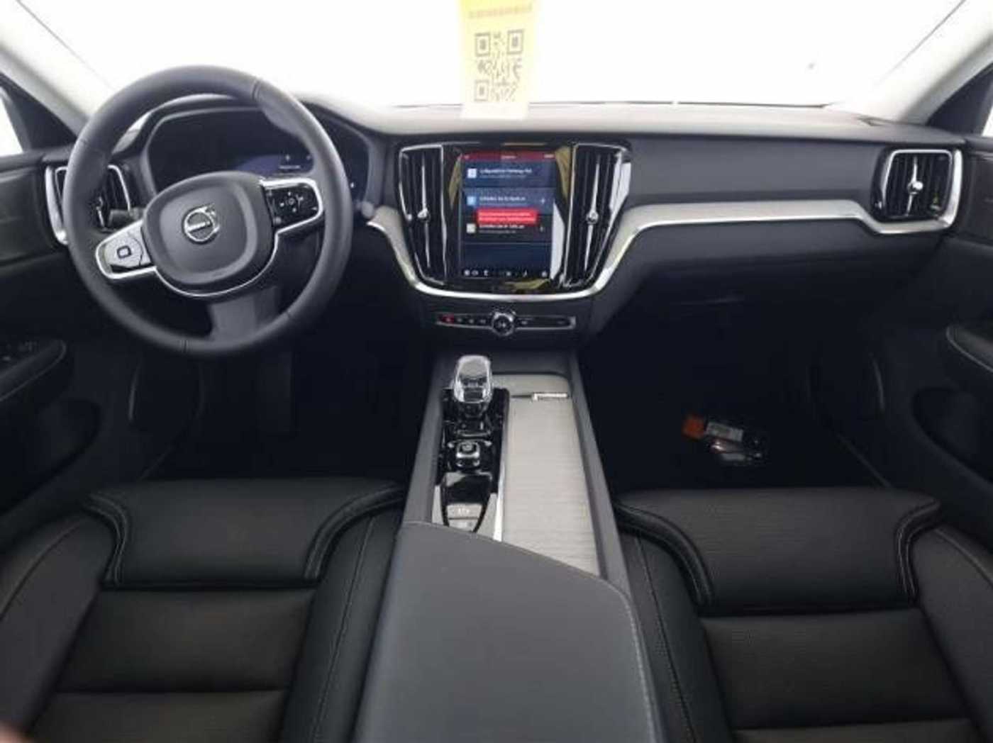 Volvo  Plus Dark*STH*360°*BLIS*ACC*PANOSD*HARMAN*20