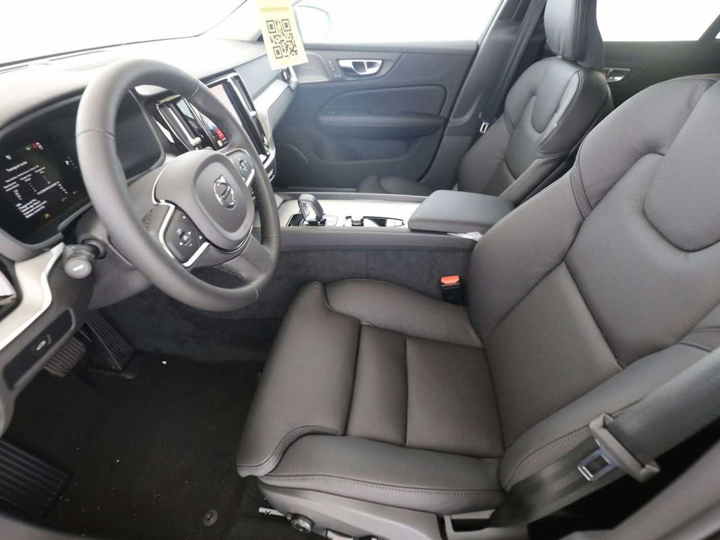 Volvo  B4 Core*ABSTANDSTEMPOMAT*BLIS*VOLL-LED*KAM