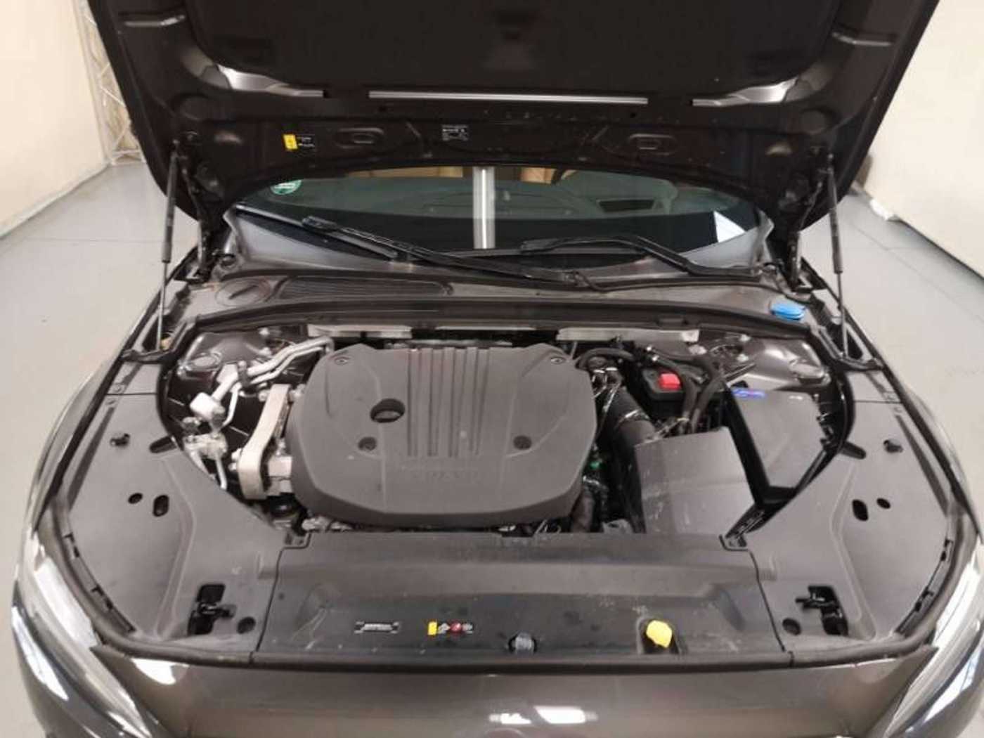 Volvo  Ultimate AWD*UPE € 90,350.-
