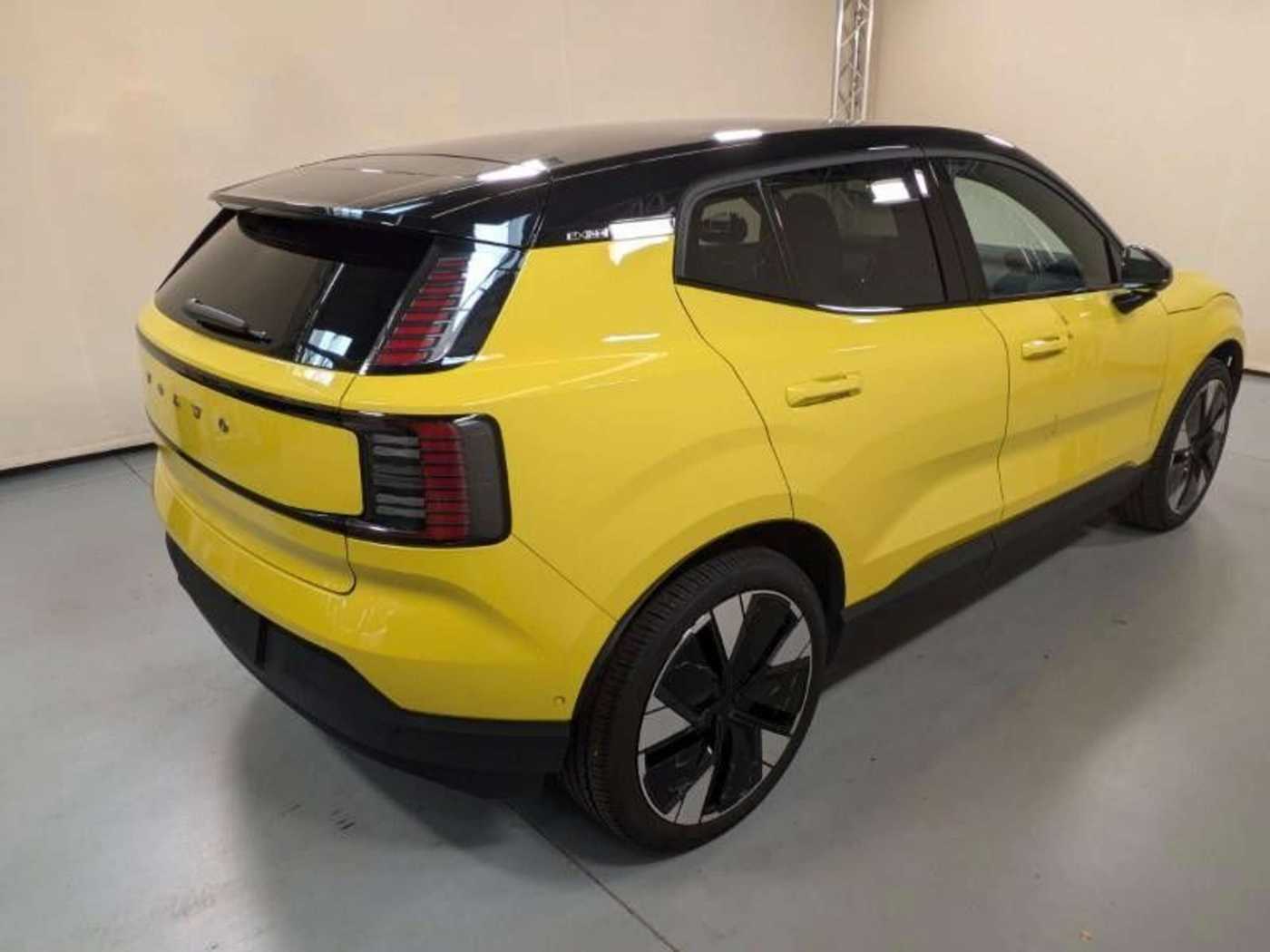 Volvo  Ultra AWD Performance Pure Electric*AHK*WP