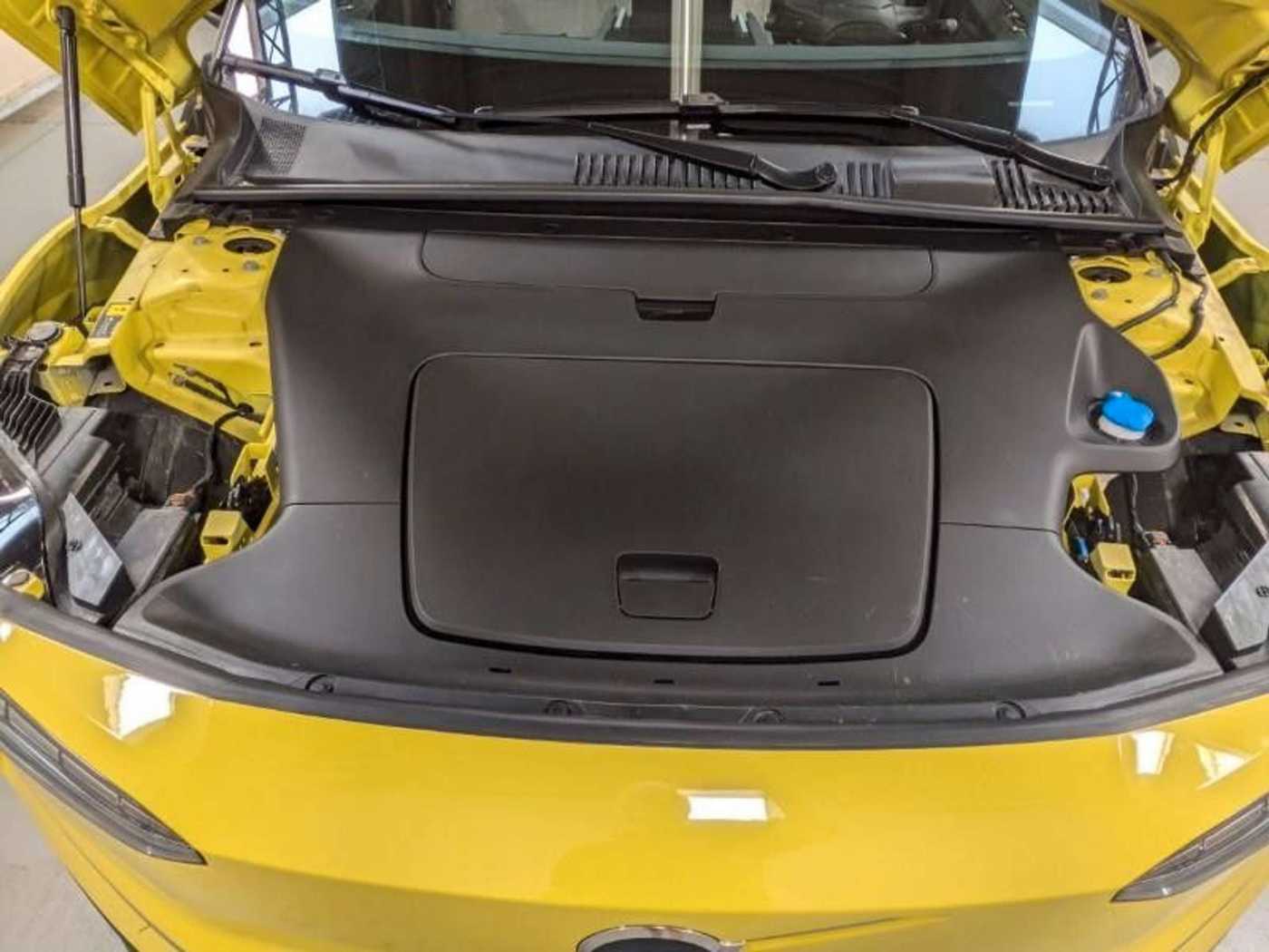 Volvo  Ultra AWD Performance Pure Electric*AHK*WP