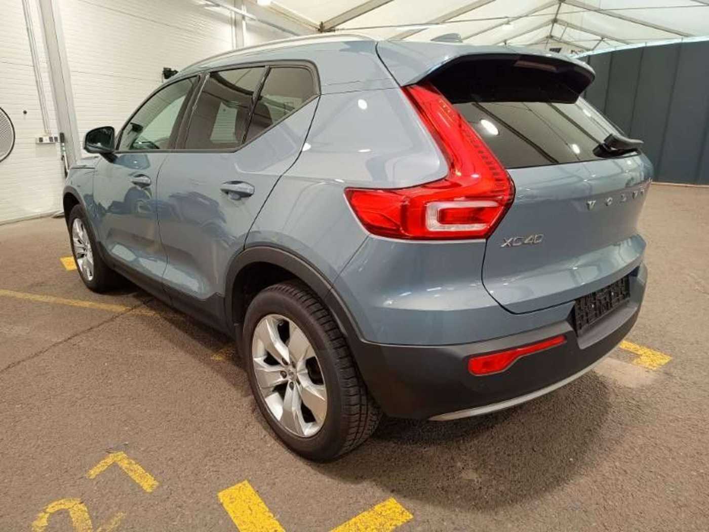 Volvo  Momentum Pro*ACC*BLIS*KAM*ALLWETTER*MATRIX