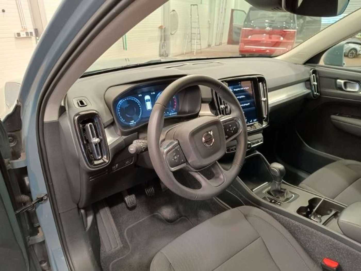 Volvo  Momentum Pro*ACC*BLIS*KAM*ALLWETTER*MATRIX