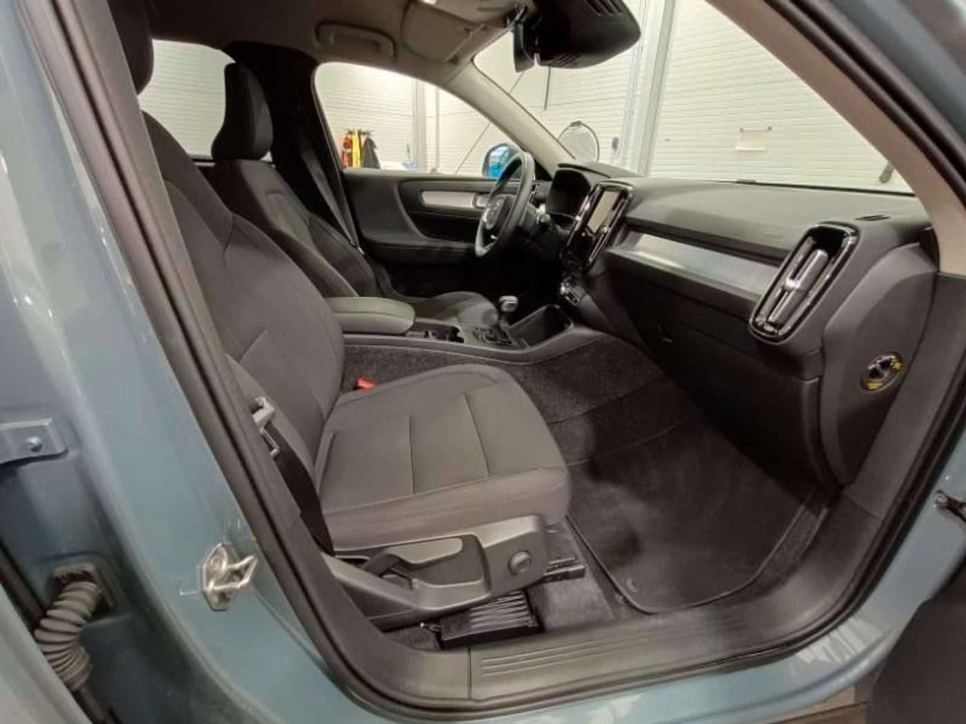 Volvo  Momentum Pro*ACC*BLIS*KAM*ALLWETTER*MATRIX