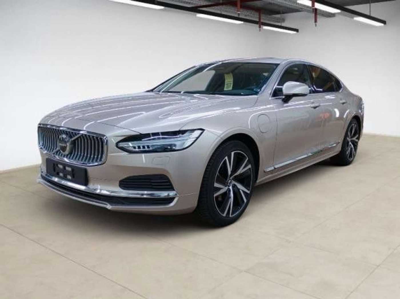 Volvo  T8 Plus Bright Recharge Plug-In Hybrid AWD