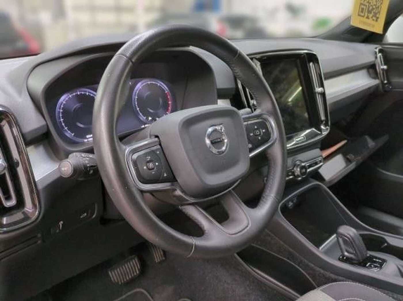 Volvo  Momentum Pro*ACC*BLIS*VOLL-LED*LH*19'*CAM