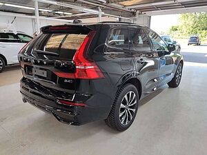 Volvo  Plus Dark AWD*ACC*BLIS*CTA*STH*