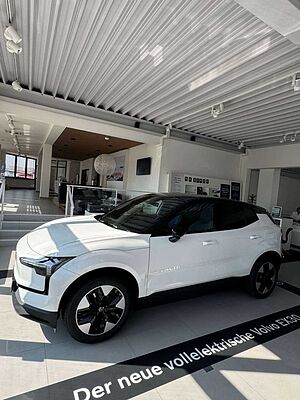 Volvo  Plus Pure Electric