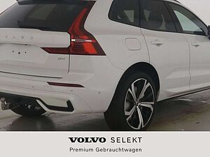 Volvo  Plus Dark*PANOSD*360°*harman*AHK*ACC*BLIS