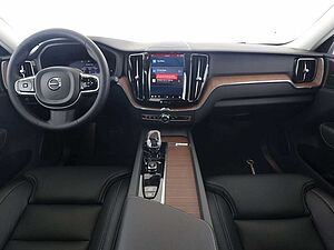 Volvo  Plus Dark*360°ACC*BLIS*STHZ*PANODACH*AHK