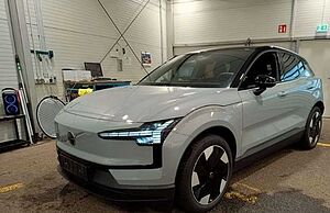 Volvo  Twin Plus AWD Performance Pure Electric