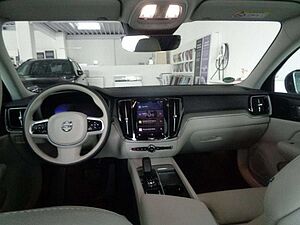 Volvo  Plus Dark*LEDER BEIGE! *ACC*SD*360°*H&K*PIXEL