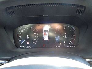 Volvo  Momentum Pro AWD*SD*ACC*BLIS*HUD*VOLL-LED