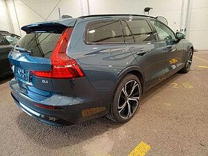 Volvo  B4 Plus Dark*ACC*BLIS*MATRIX-LED*360°*