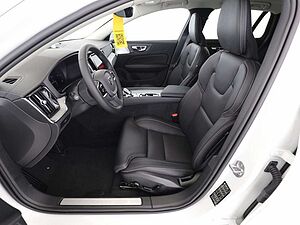 Volvo  Cross Country Ultimate AWD*UPE 79.650.- Euro