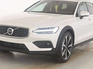 Volvo  Cross Country Ultimate AWD*UPE 79.650.- Euro