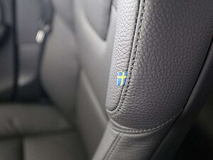 Volvo  T8 Ultimate Dark Recharge PlugIn Hybrid AWD