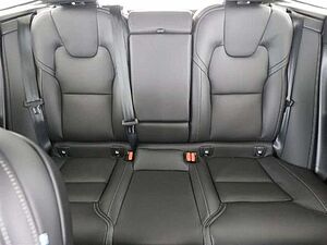 Volvo  Plus Black Edition  Plug-In Hybrid*FOUR-C