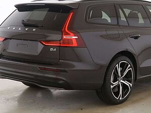 Volvo  Plus Dark*SD*AHK*BLIS*ACC*VOLL-LED*0,99% eff
