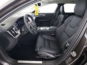 Volvo  Plus Dark*SD*AHK*BLIS*ACC*VOLL-LED*0,99% eff