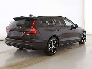 Volvo  Plus Dark*SD*AHK*BLIS*ACC*VOLL-LED*0,99% eff