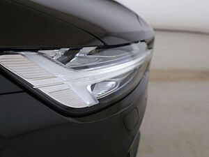 Volvo  Plus Dark*SD*AHK*BLIS*ACC*VOLL-LED*0,99% eff