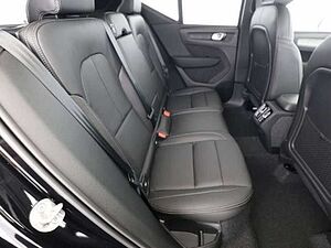 Volvo  B4 Ultra Dark*ACC*BLIS*VOLL-LED**0,99% eff.