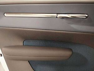 Volvo  Plus Pure Electric Extended Range *0,99%eff