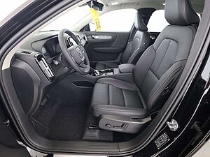 Volvo  B4 Ultra Dark*ACC*BLIS*VOLL-LED**0,99% eff.