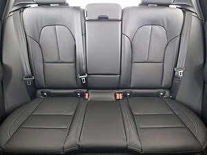 Volvo  B4 Ultra Dark*ACC*BLIS*VOLL-LED**0,99% eff.