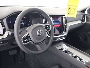 Volvo  Plus Dark*PANOSD*STH*360°
