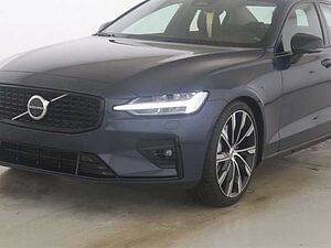 Volvo  Plus Dark*PANOSD*STH*360°