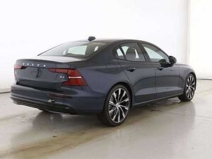 Volvo  Plus Dark*PANOSD*STH*360°