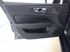 Volvo  Plus Dark*STH*360°*BLIS*ACC*PANOSD*HARMAN*20