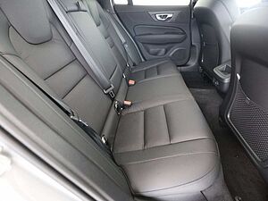Volvo  B4 Core*ABSTANDSTEMPOMAT*BLIS*VOLL-LED*KAM