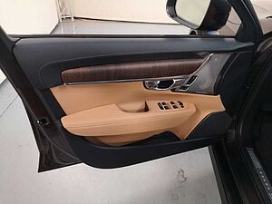 Volvo  Ultimate AWD*UPE € 90,350.-