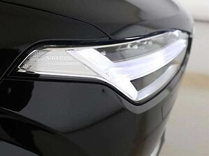 Volvo  Ultra Bright Recharge Plug-In Hybrid*AMBER