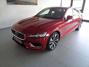 Volvo  Inscription Recharge Plug-In Hybrid AWD
