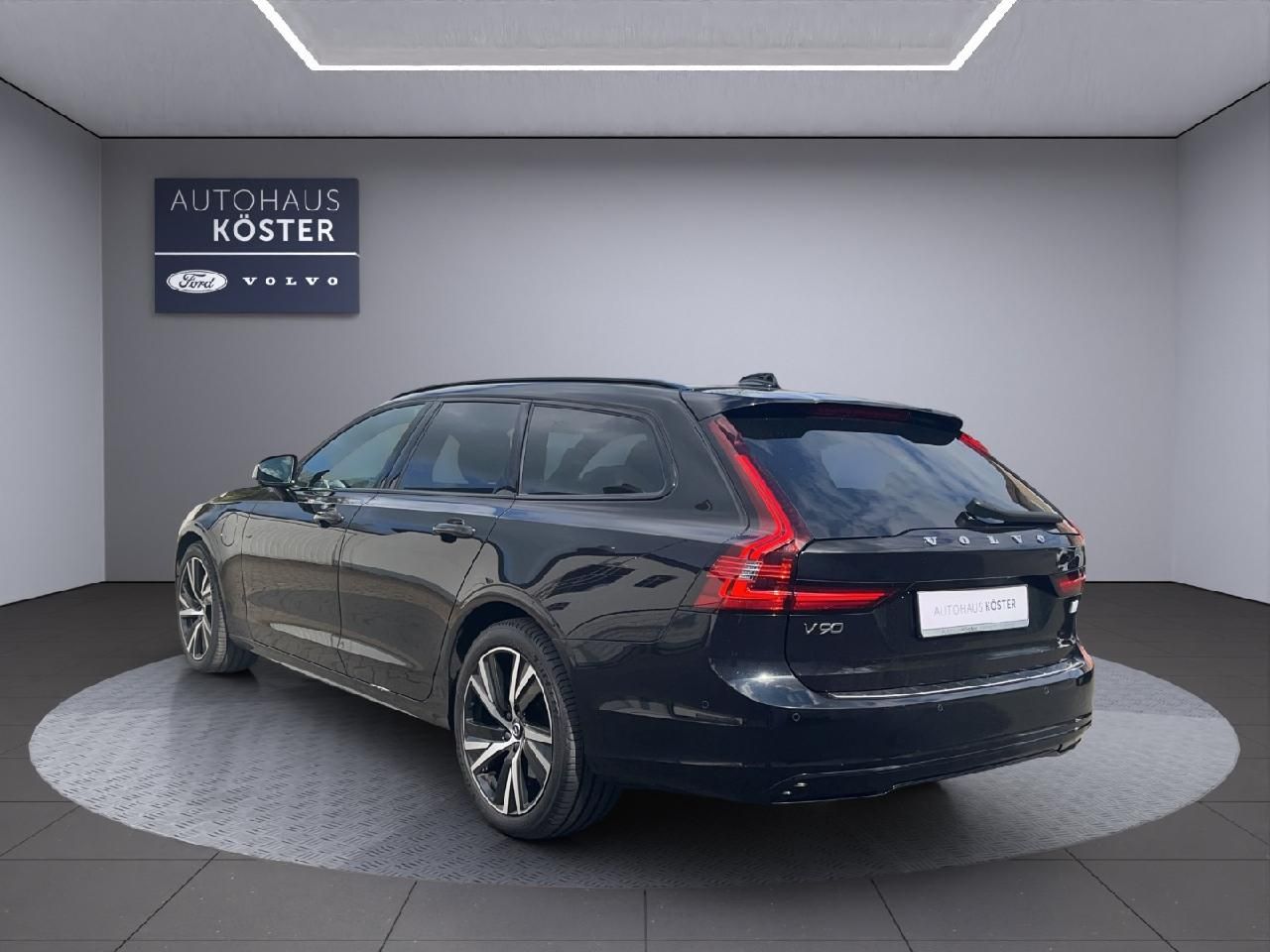 Volvo  Volvo V90 T8 Twin Engine AWD R Design Recharge