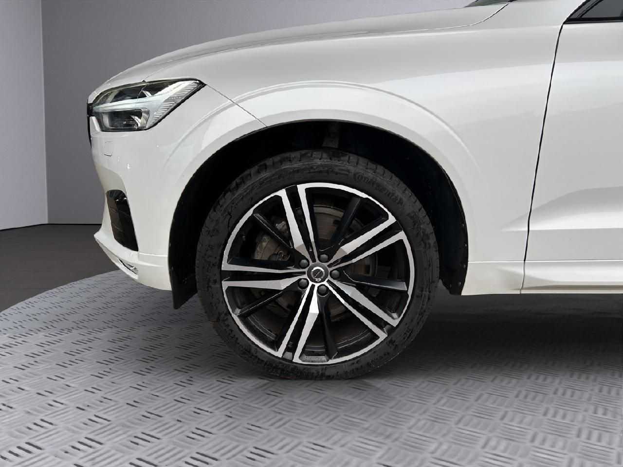 Volvo  R-Design B5 AWD Geartronic Xenium-Paket
