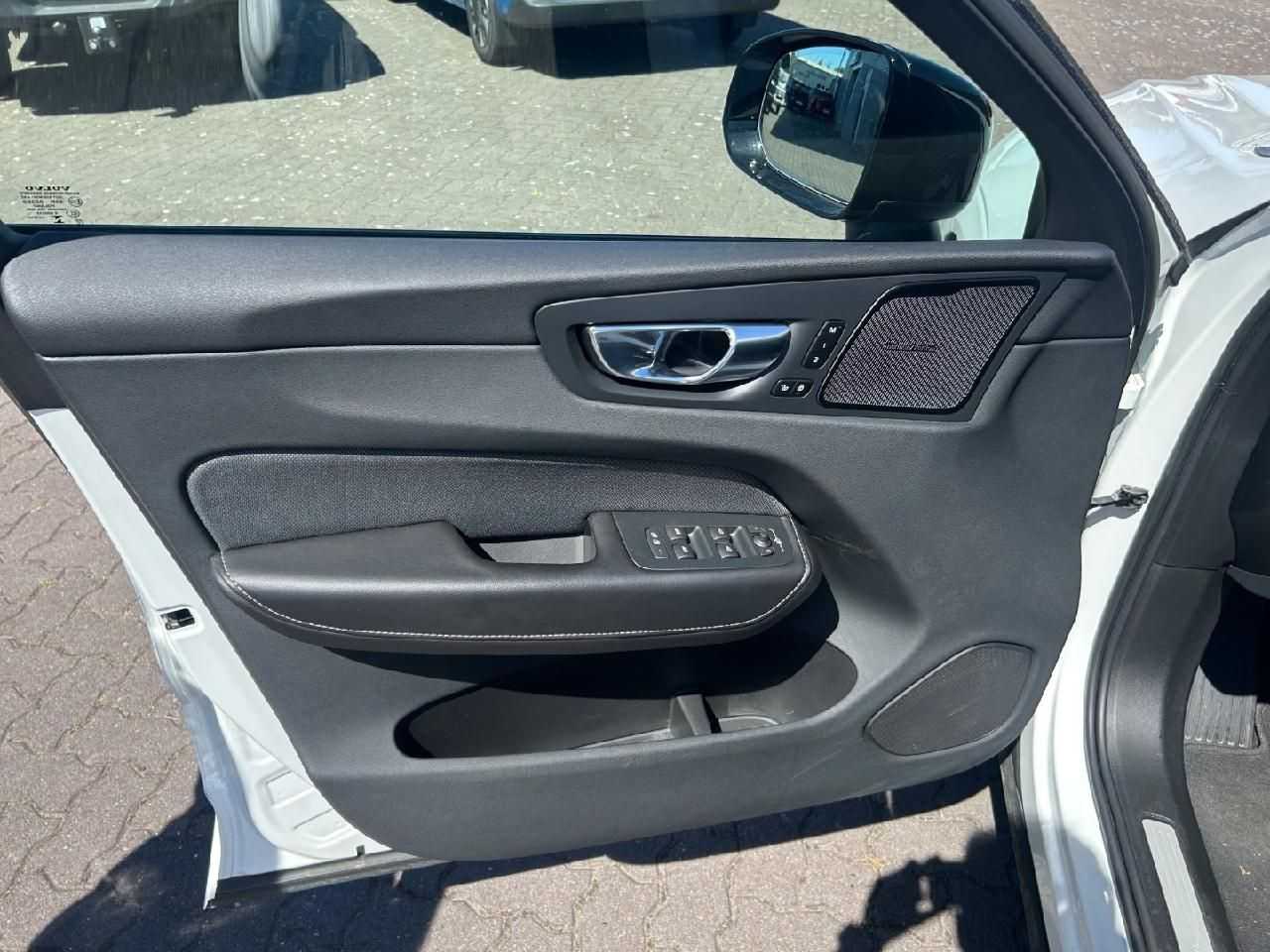 Volvo  Ultimate Dark AWD * AHK * 360 Grad Kamera