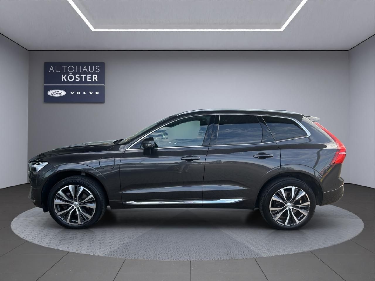 Volvo  Inscription T8 Recharge *AHK*Xenium Paket